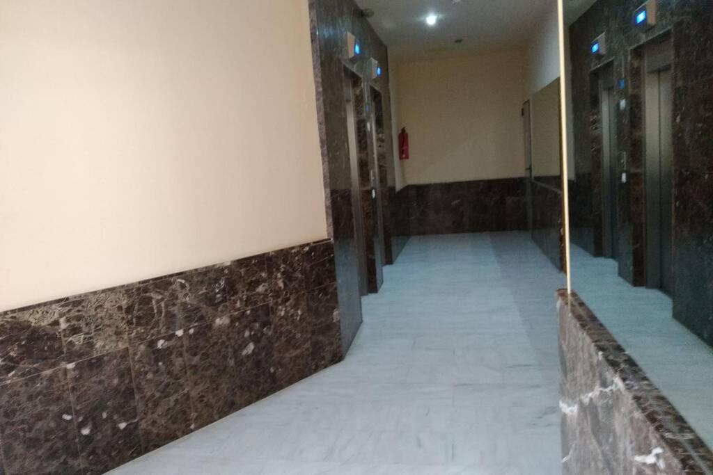 בנידורם Appartement Vue Sur Mer Avenue De L'Europe מראה חיצוני תמונה