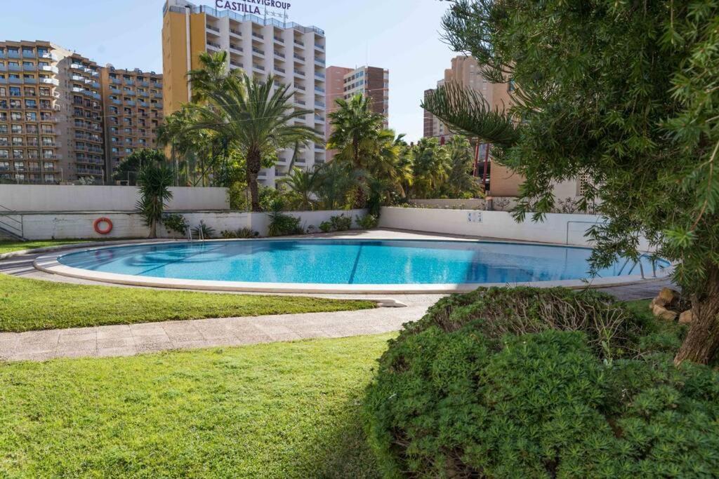 בנידורם Appartement Vue Sur Mer Avenue De L'Europe מראה חיצוני תמונה
